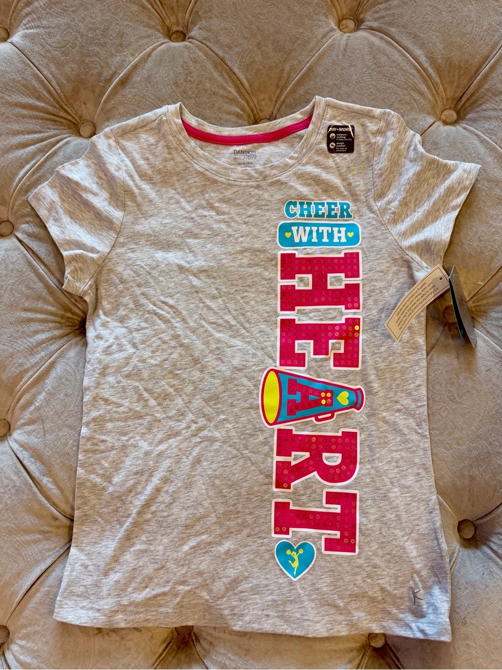 Danskin Now Girls XL 14/16 Cheer With Heart Sequin T-Shirt Gray NWT
